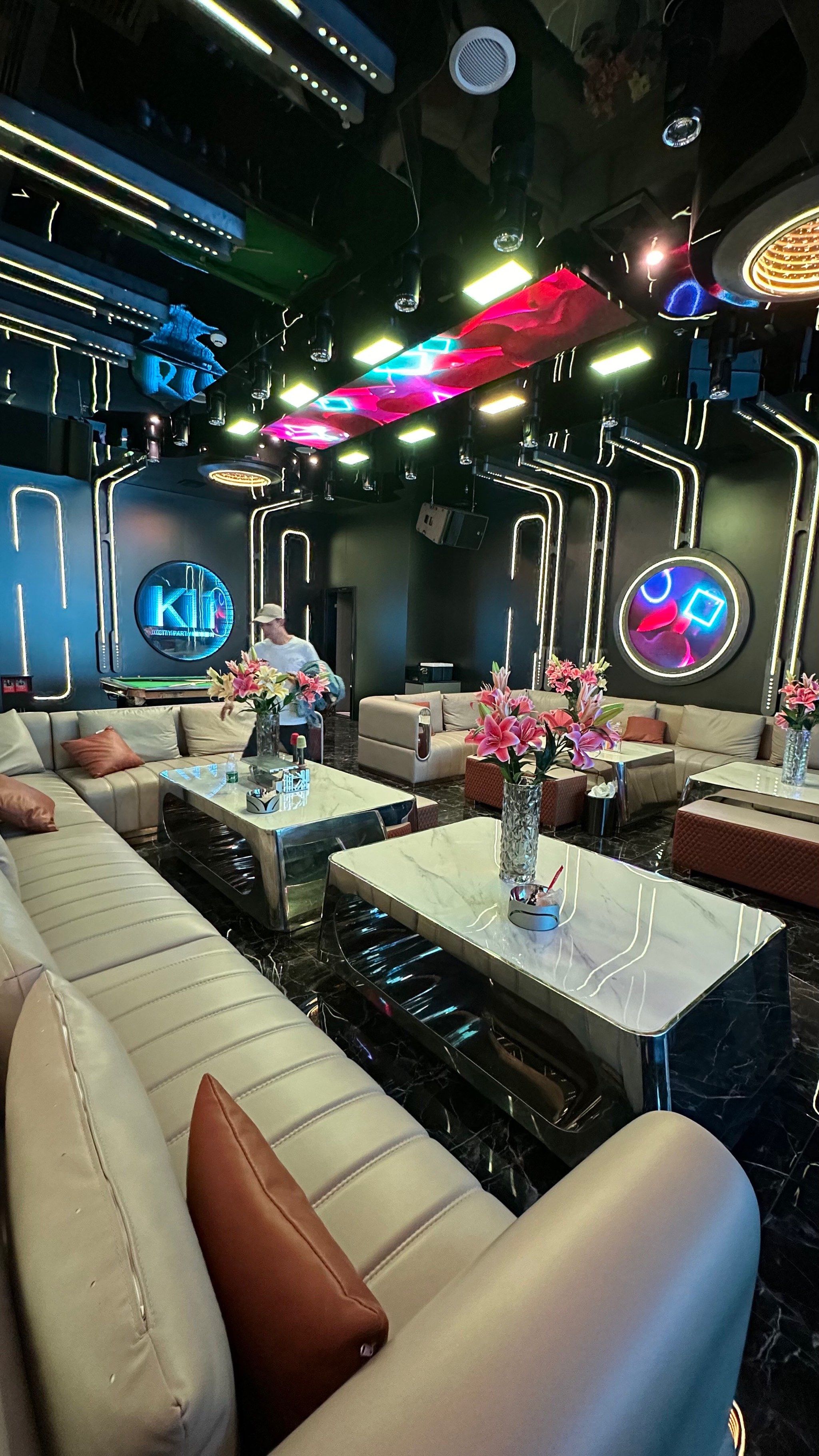 咸阳商务ktv怎么玩最尽兴指南-旬邑县ktv预订